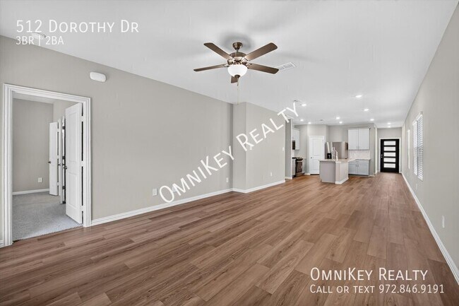 Building Photo - 512 Dorothy Dr