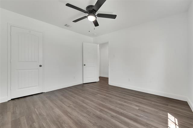 Building Photo - 1810 Prairie View Dr