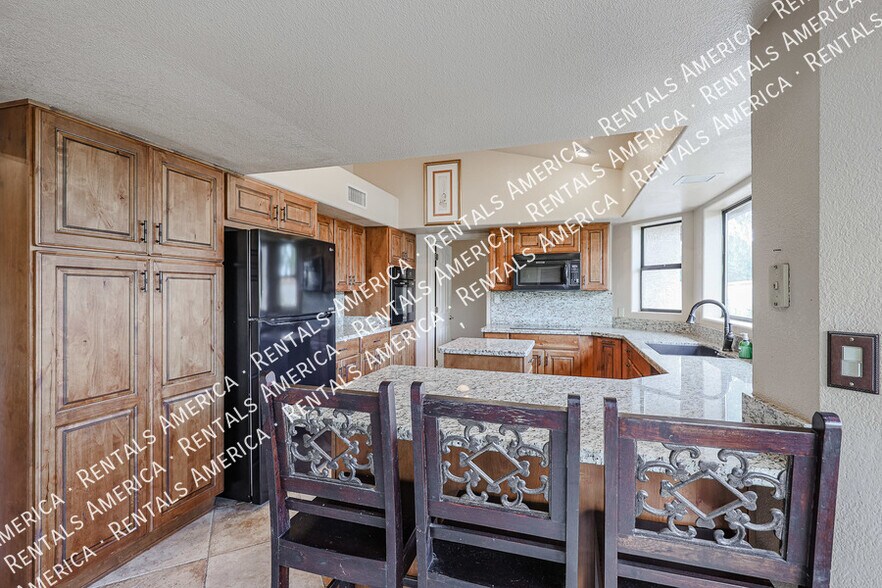 Building Photo - 8444 N 85th St