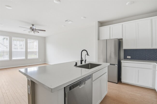 Building Photo - 9406 Caddo Ridge Ln