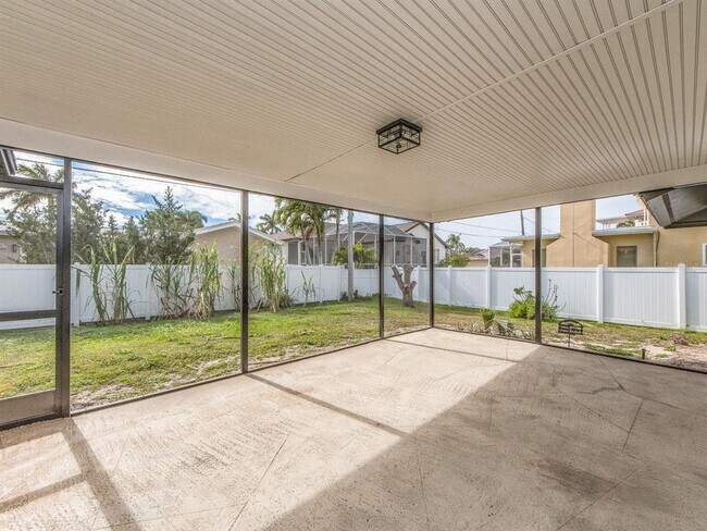 Building Photo - 110 17th St