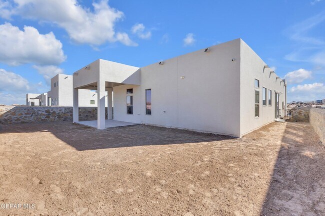 Building Photo - 12741 Persistence Ave