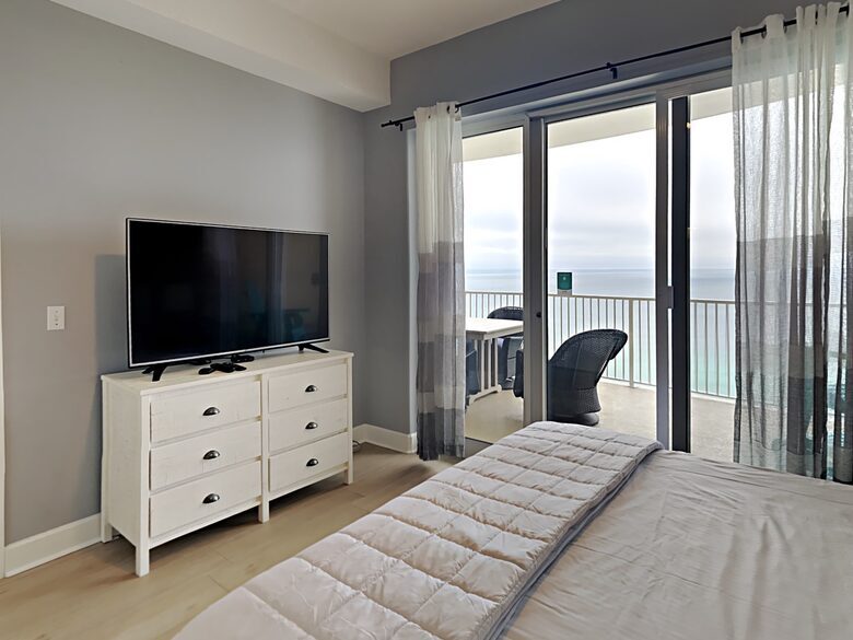 Building Photo - 10625 Front Beach Rd