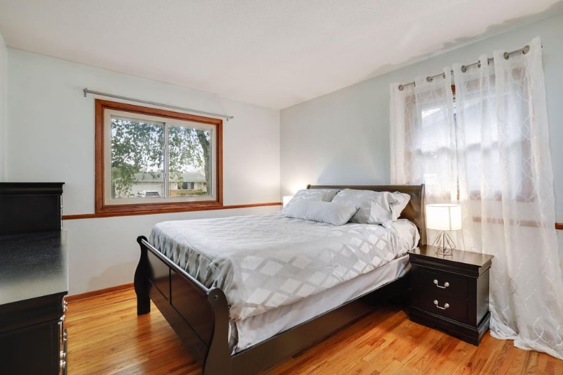 Building Photo - 656 17th Ave NW