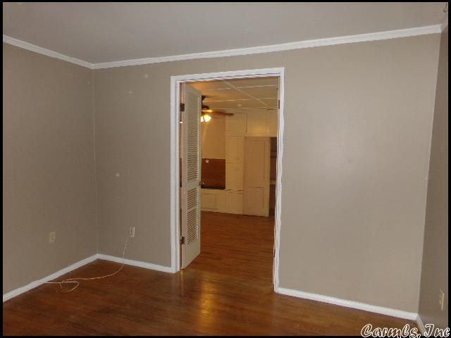 Building Photo - 6601 Kavanaugh Pl