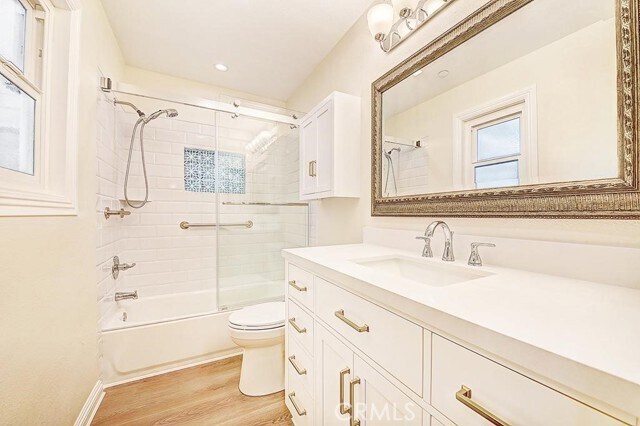 Building Photo - 1074 Calle Del Cerro