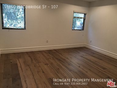 Building Photo - 10640 Woodbridge St