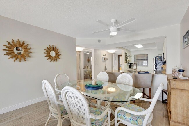 Building Photo - 9400 S Ocean Dr