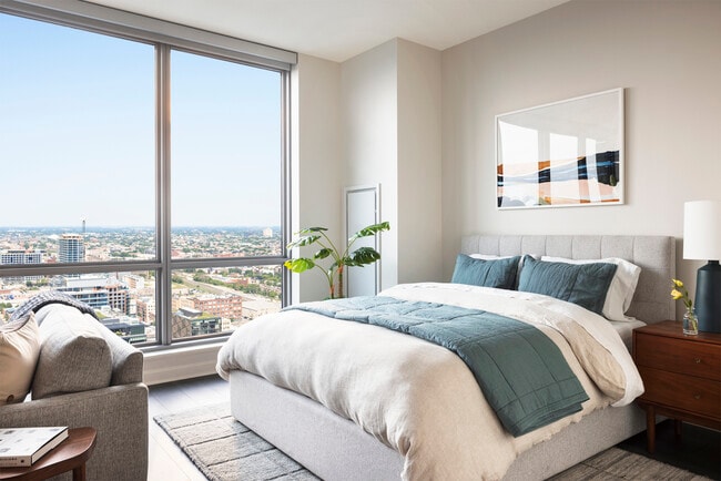 Building Photo - 164 N Peoria St