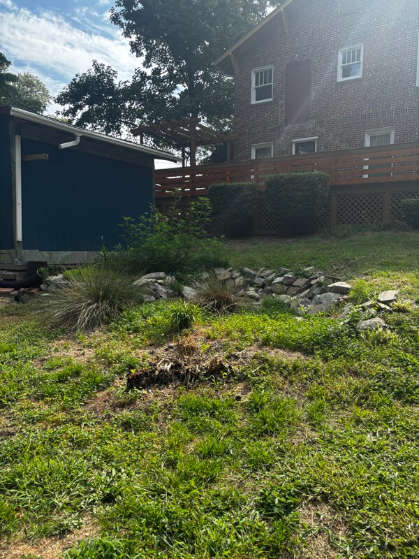 Building Photo - 201 Woodside Ave