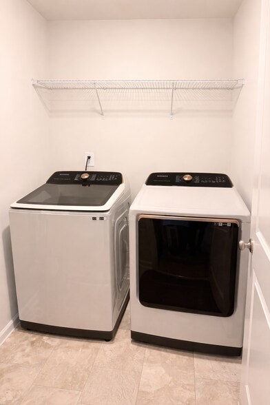 Building Photo - 2286 Beechwood View Dr