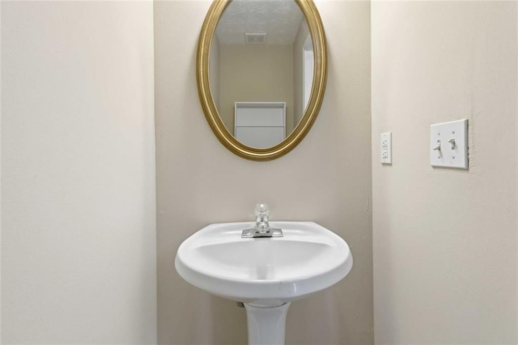 Building Photo - 3004 Clemson Pl