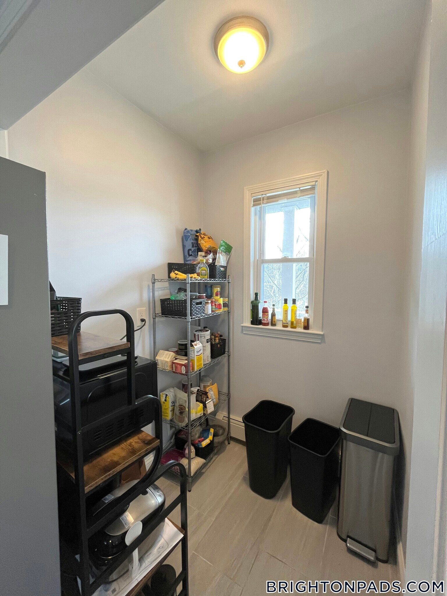 Building Photo - 29 Waverly St