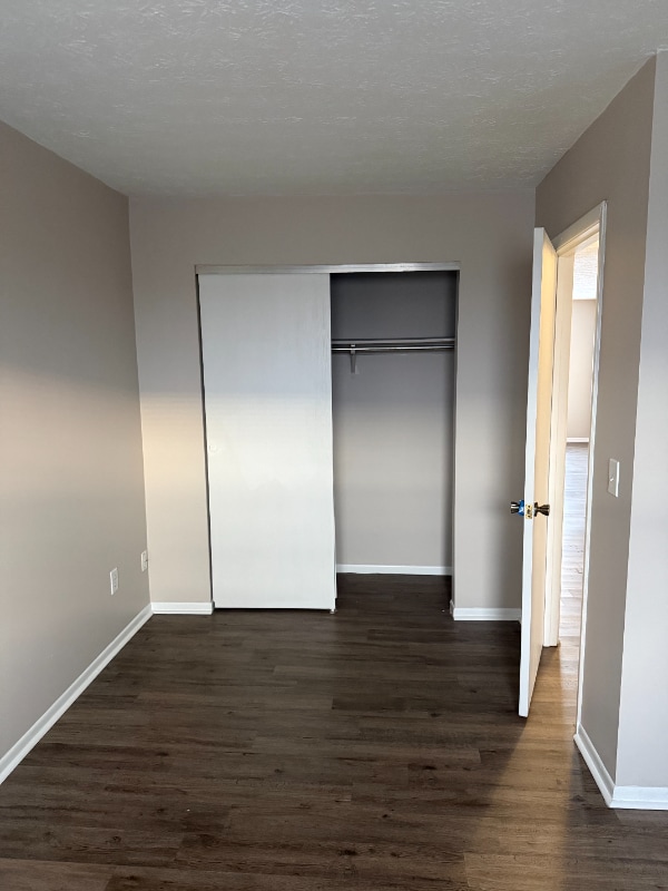 Building Photo - 1131 Redbluff Dr