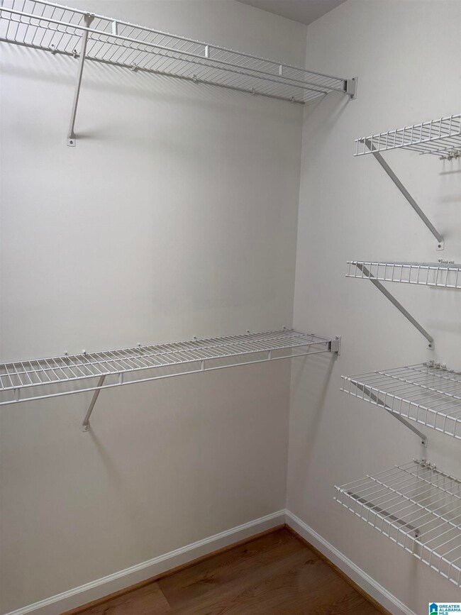 Building Photo - 521 Reach Dr