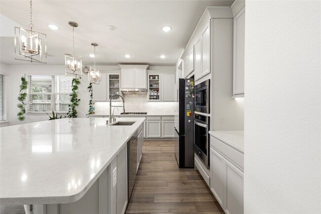 Building Photo - 2213 Cherrybark Trl