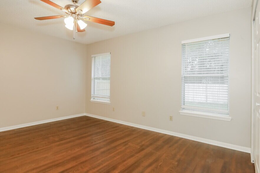 Building Photo - 10750 Orchard Walk Pl W