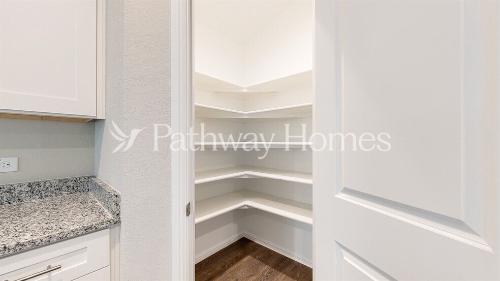 Building Photo - 1612 Gatesville Ct