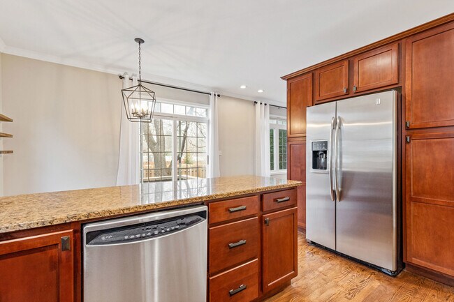 Building Photo - 1432 Katie Ln