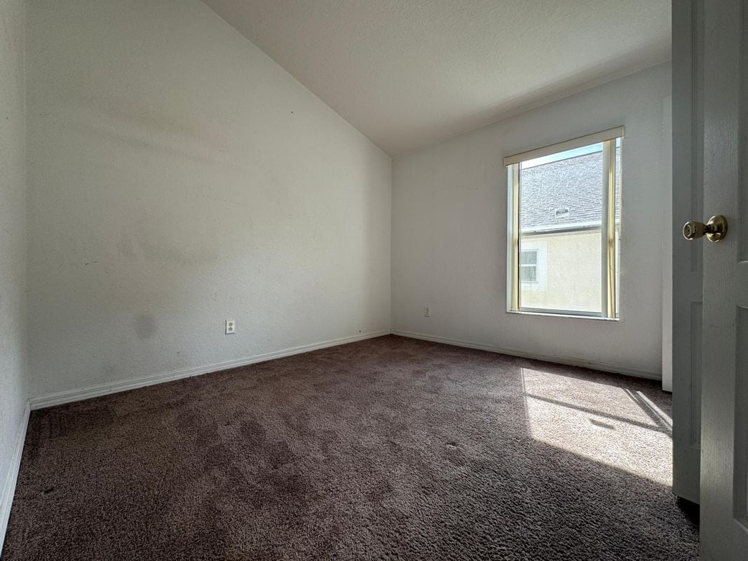 Building Photo - 1536 N Hampton Dr