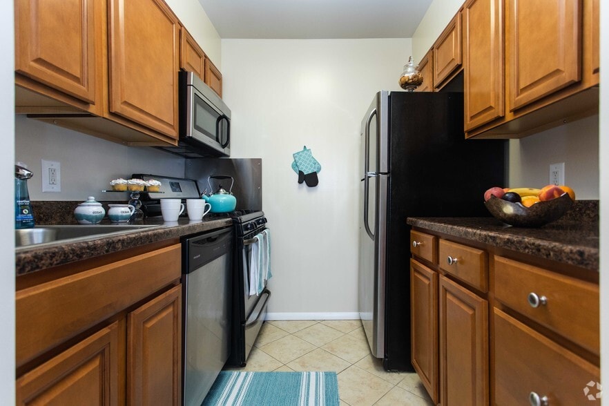 Interior Photo - Round Hill Apartments of Chevy Chase