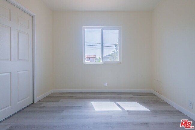 Building Photo - 2107 Pullman Ln