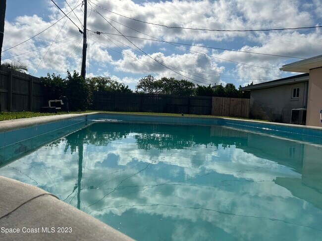 Building Photo - 109 Berkeley St