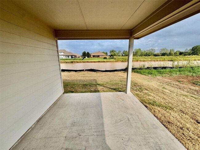 Building Photo - 6100 Blackwood Ct