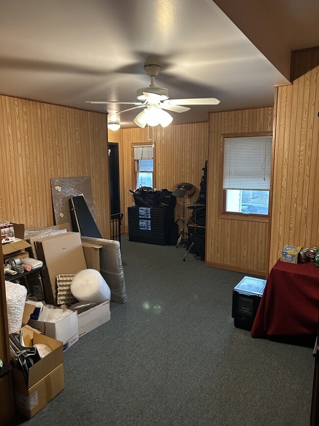 Building Photo - 3130 Sheeler Ave