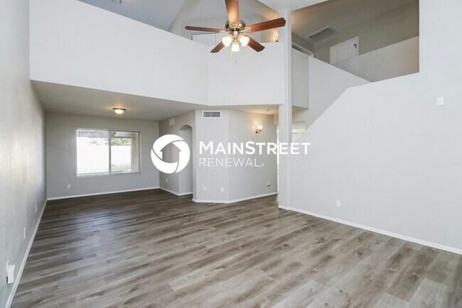 Building Photo - 3 Bedroom Pet-Friendly Home in GILBERT, AZ...