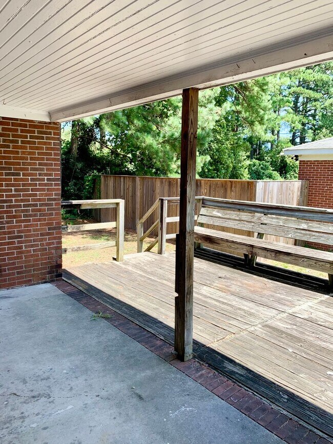 Building Photo - 200 Stancill Dr