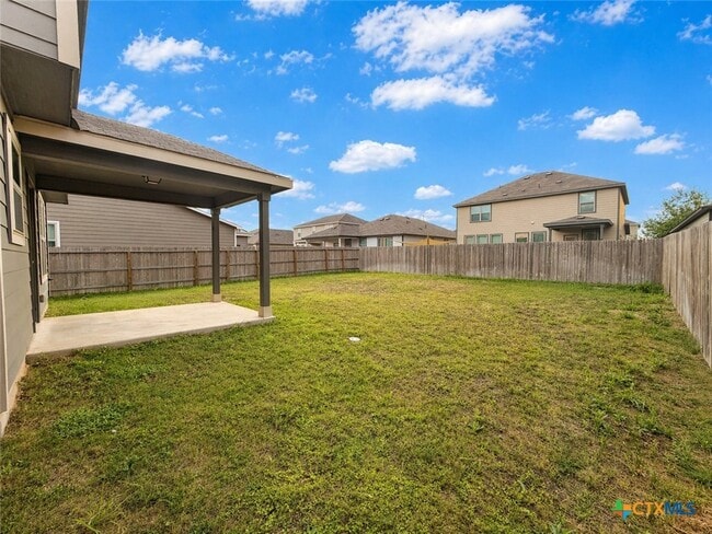 Building Photo - 2432 Ayers Dr