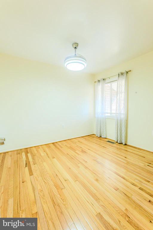 Building Photo - 13373 Hungerford Pl