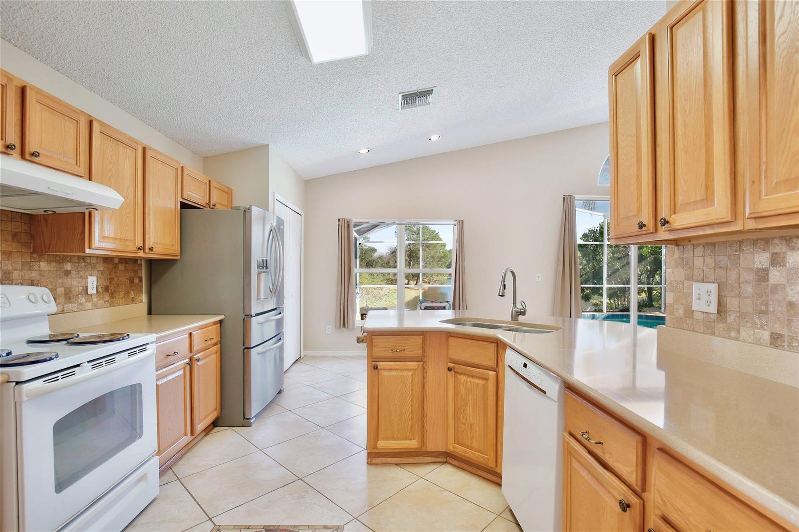 Building Photo - 2981 Viscount Cir