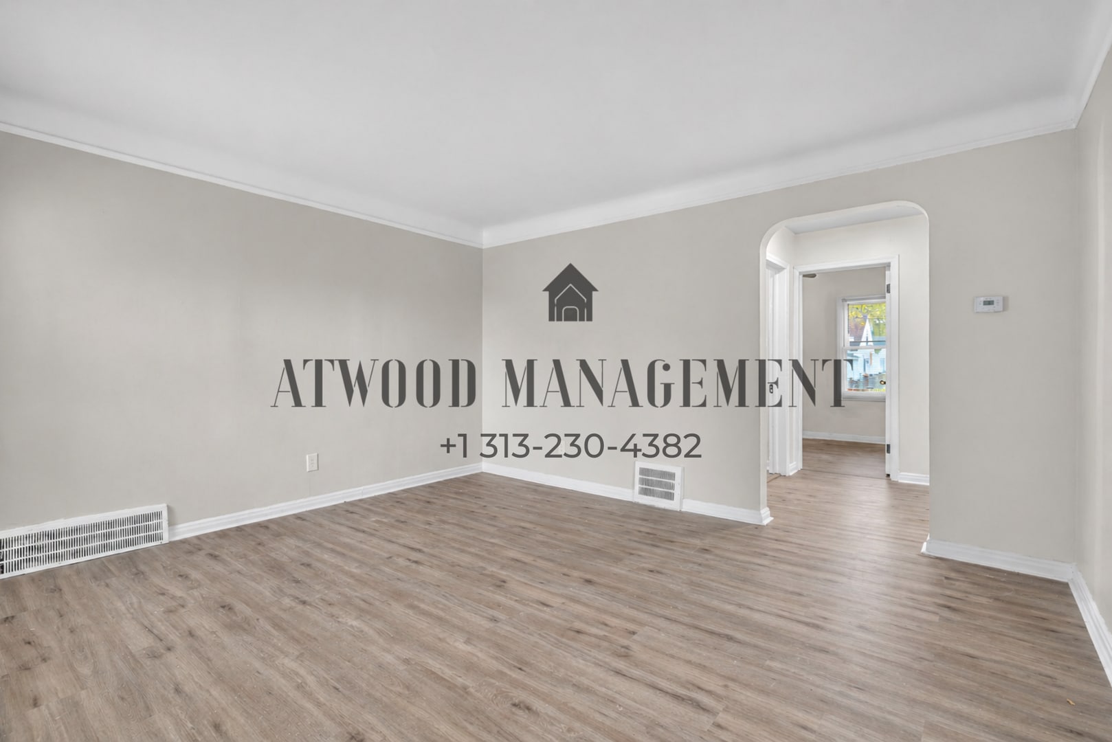 Building Photo - This beautifully updated 3-bedroom, 1-bath single-family home is ready for move-in!
