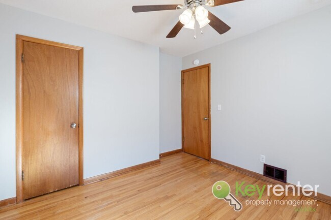 Building Photo - Charming 3-Bedroom Home in Southwest Wichita – Move-In Ready!