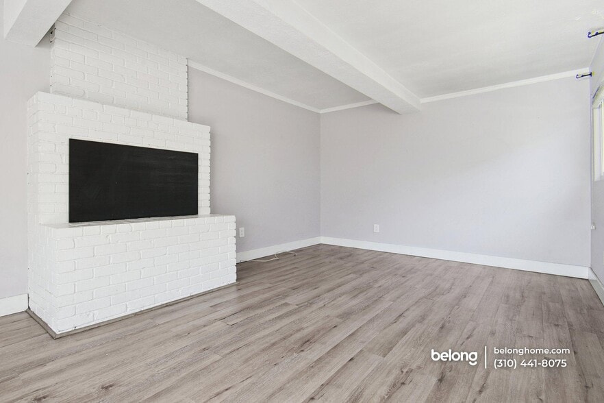 Building Photo - 8630 Stanmoor Dr