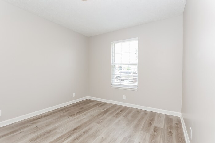 Building Photo - 3104 Sherborne Ct