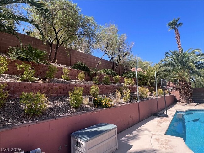 Building Photo - 2489 Sedona Cedar Ave