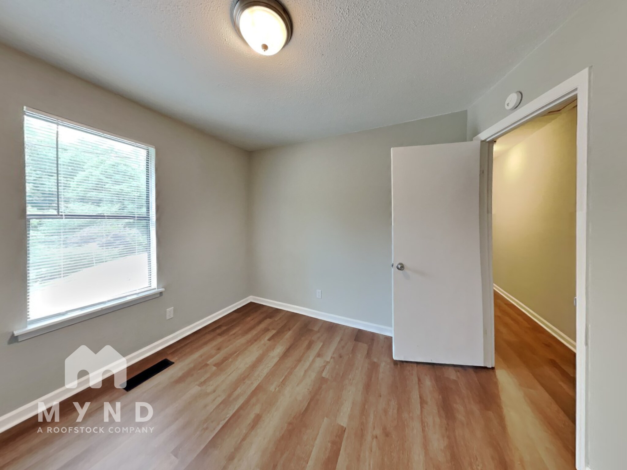 Building Photo - 3125 Cobblestone Dr