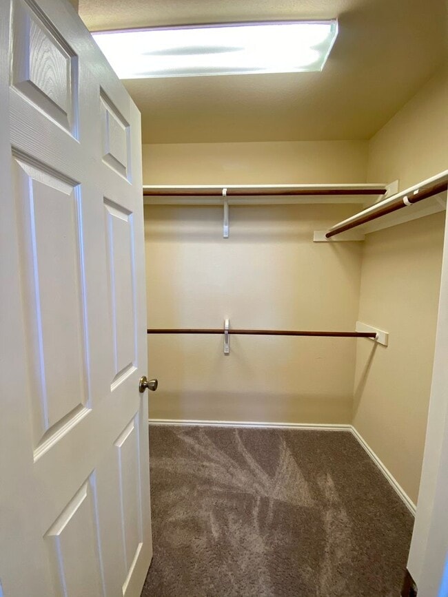 Building Photo - Charming New Braunfels Home Available for Immediate Move In