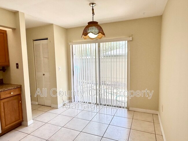 Building Photo - 4562 Pheasant Run Dr