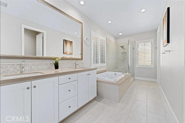 Building Photo - 135 Oceano