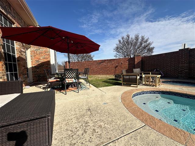 Building Photo - 740 Bonnie Ct