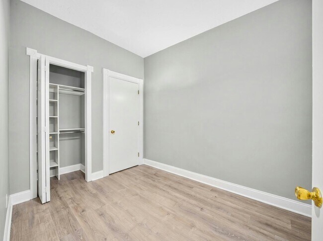 Building Photo - 38-40-40 Catawba St