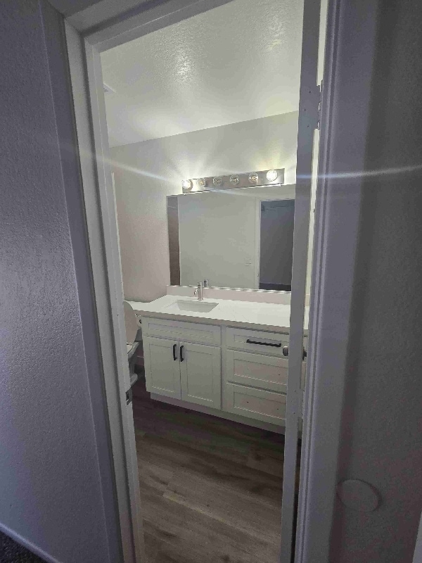 Building Photo - 7121 W Sierra Vista Dr