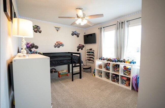 Building Photo - 16430 Natchez Dr