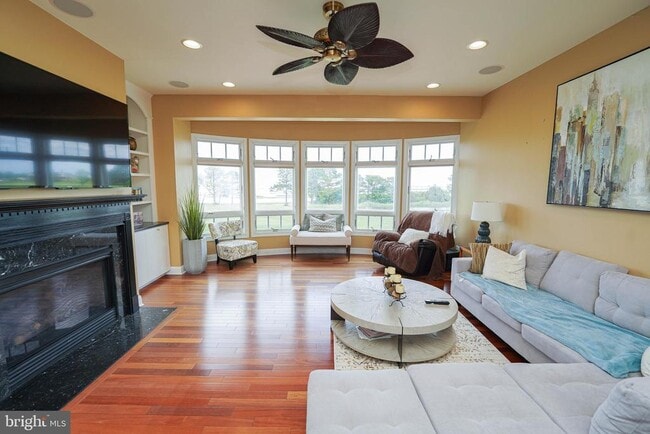 Building Photo - 12321 Vista Way