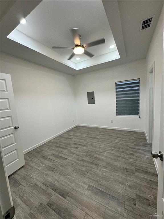 Building Photo - 9219 N 59th Ln