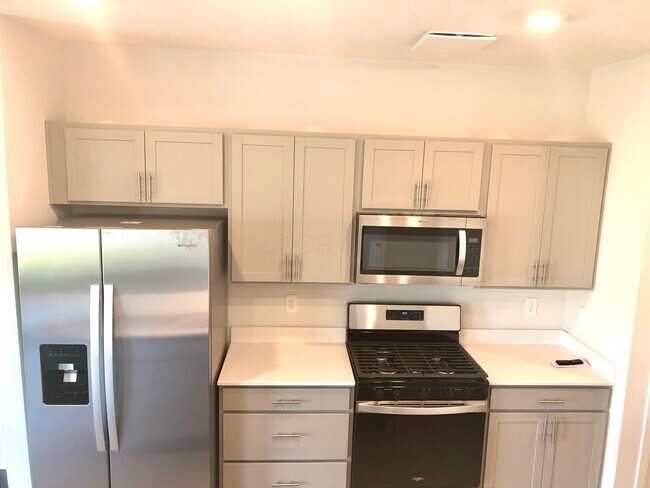 Building Photo - 6322 Marinelli Dr S